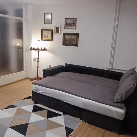 And Quiet Apartment *
