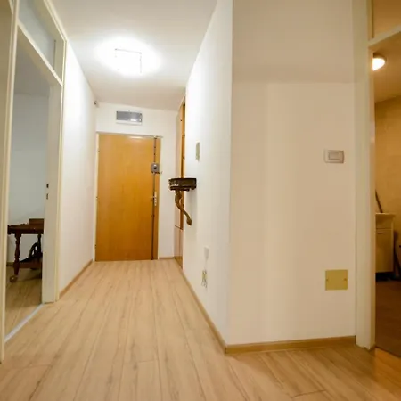 Apartment And Quiet *